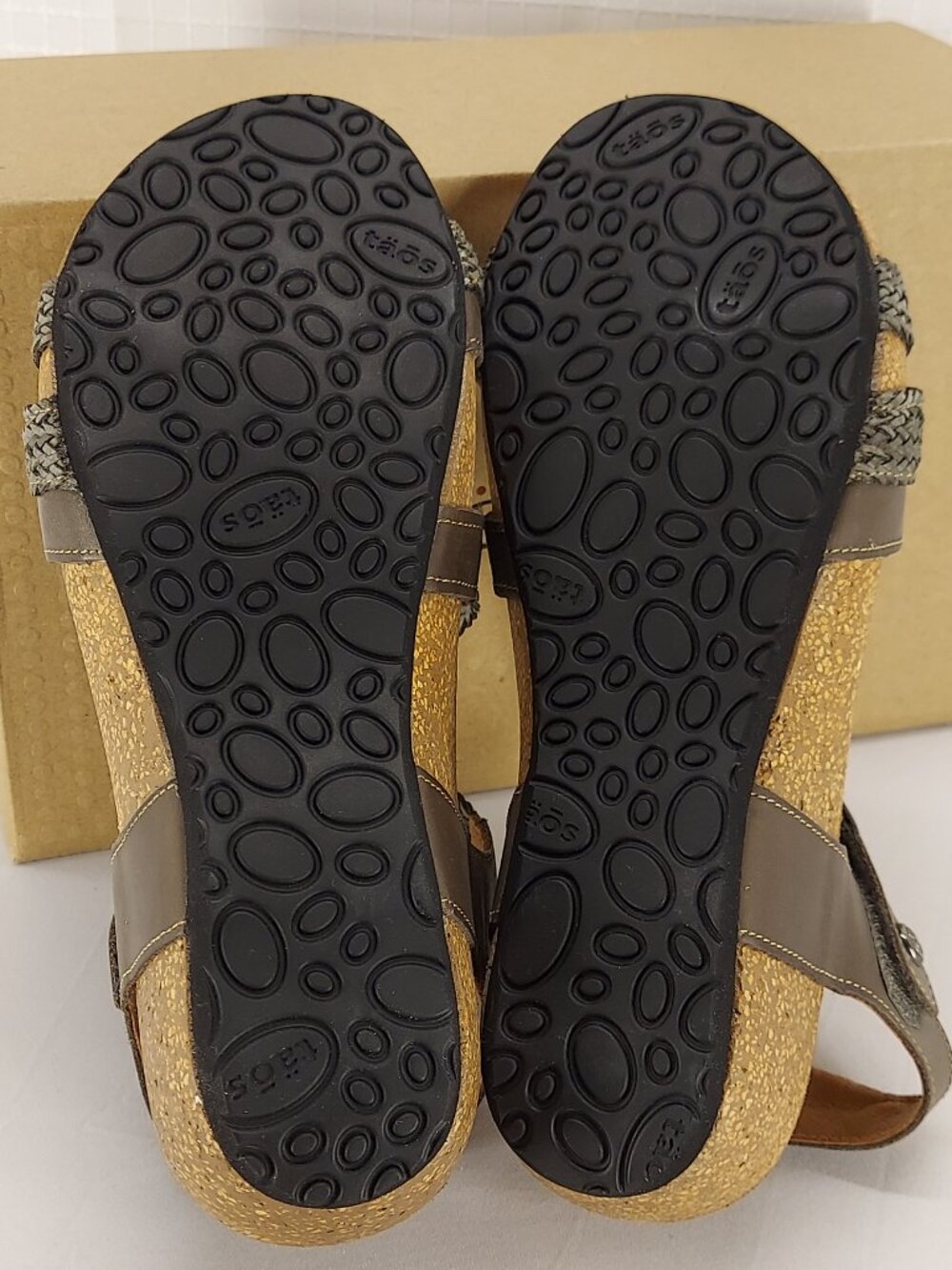 Taos Footwear Trulie Dark Grey Sandal TRU-16406 WIDE - Picture 4 of 7